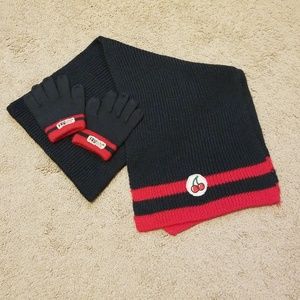 Kids Gloves and Scarf Set